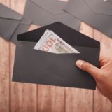 XMボーナス種類を解説する画像——ウェルカム・入金・ロイヤルティの比較