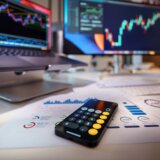 海外FXとは？国内FXとの違いを裁量トレーダー目線で徹底解説